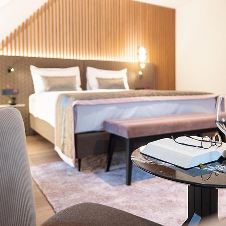 Hotel Turmhof غمبولدسكيرشن المظهر الخارجي الصورة