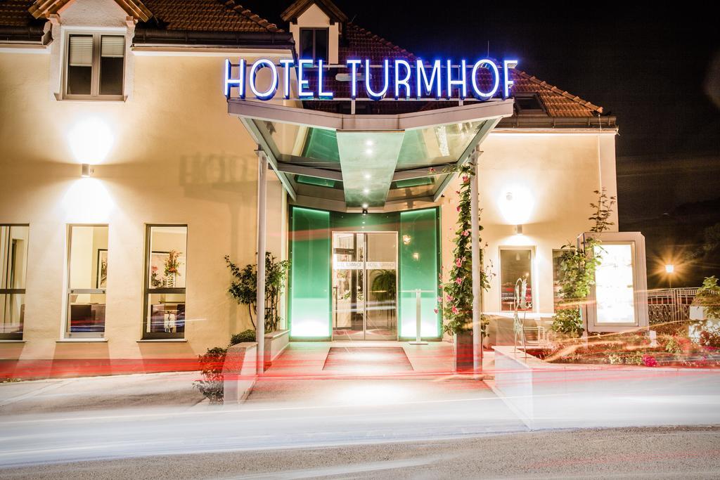Hotel Turmhof غمبولدسكيرشن المظهر الخارجي الصورة